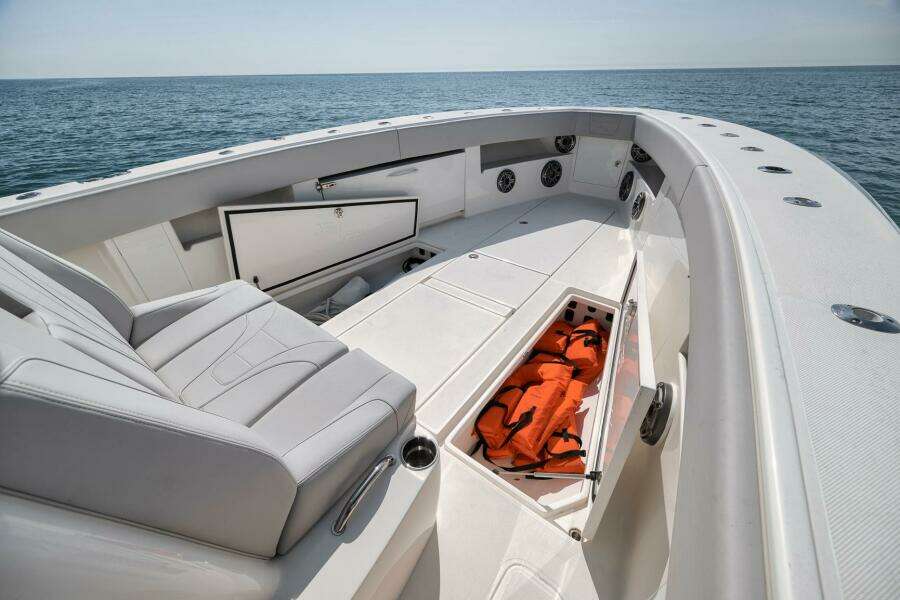 Corkscrew 39ft SeaVee Yacht For Sale
