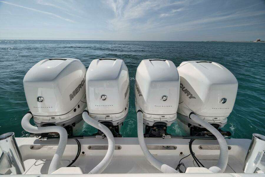 Corkscrew 39ft SeaVee Yacht For Sale