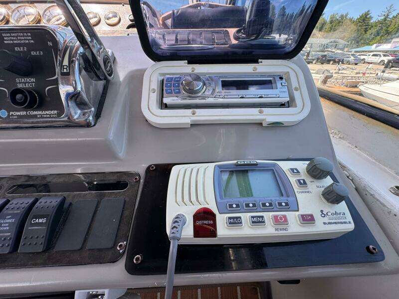 Family Ties 45ft Cruisers Yachts Yacht For Sale
