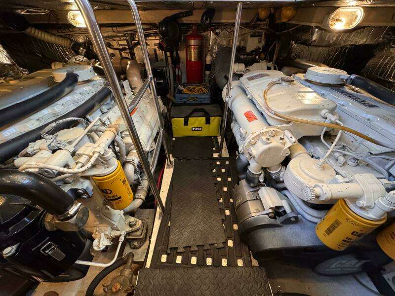 Family Ties 45ft Cruisers Yachts Yacht For Sale