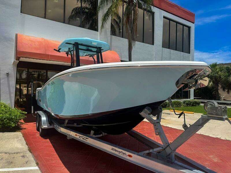 25ft Tidewater Yacht For Sale