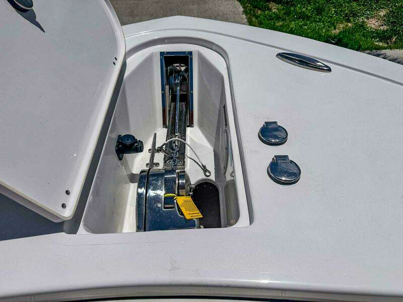 25ft Tidewater Yacht For Sale