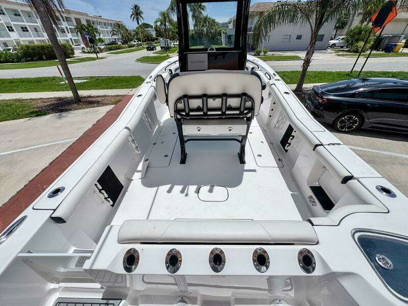 25ft Tidewater Yacht For Sale