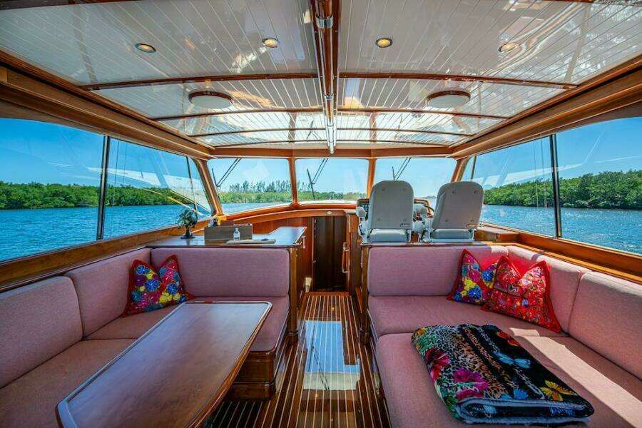 55ft Hinckley Yacht For Sale