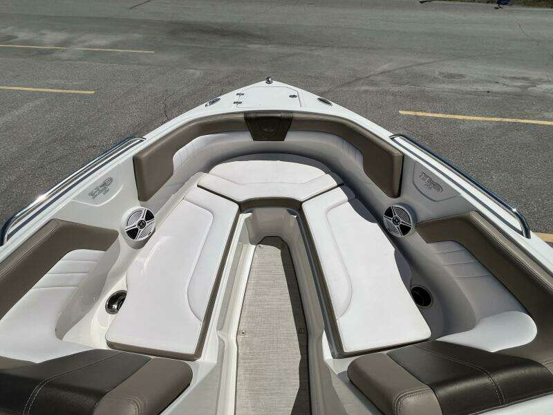 Michelle 23ft Chaparral Yacht For Sale