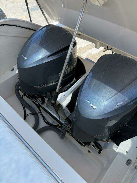 41ft Pursuit Yacht For Sale