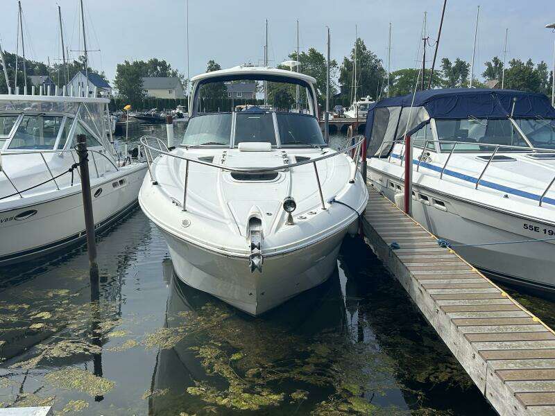 31ft Sea Ray Yacht For Sale