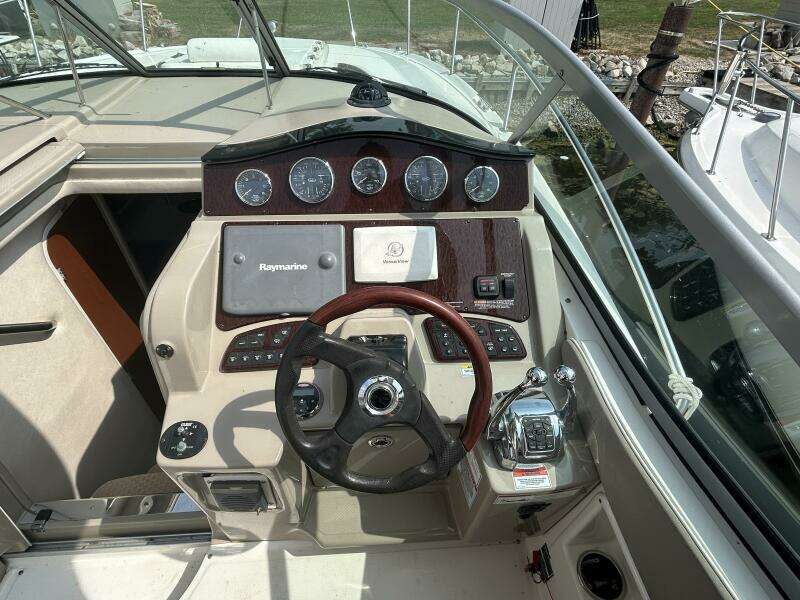 31ft Sea Ray Yacht For Sale