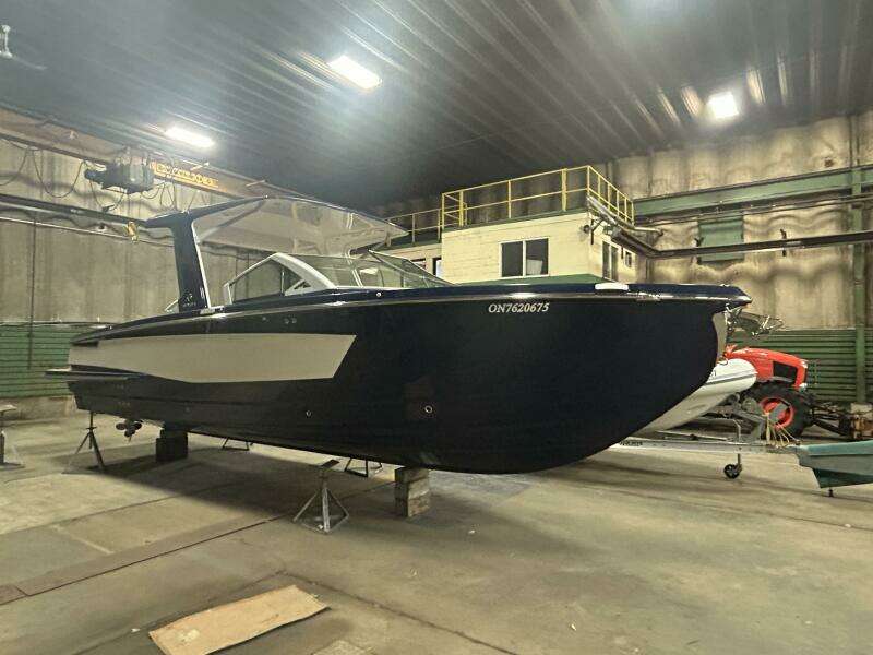 32ft Aviara Yacht For Sale