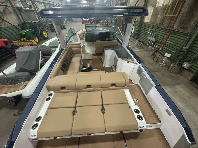 32ft Aviara Yacht For Sale