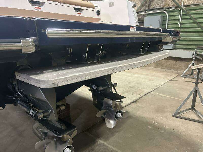 32ft Aviara Yacht For Sale