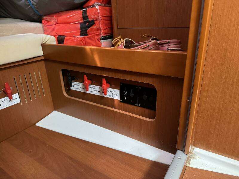 BEL CANTO 37ft Beneteau Yacht For Sale