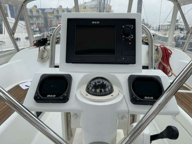 BEL CANTO 37ft Beneteau Yacht For Sale