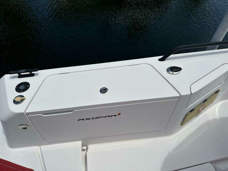 37ft Axopar Yacht For Sale
