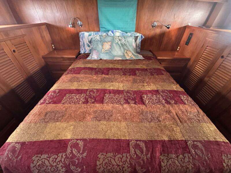 The Smithsunian 49ft DeFever Yacht For Sale