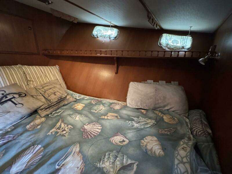 The Smithsunian 49ft DeFever Yacht For Sale