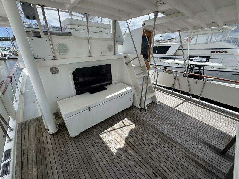 The Smithsunian 49ft DeFever Yacht For Sale