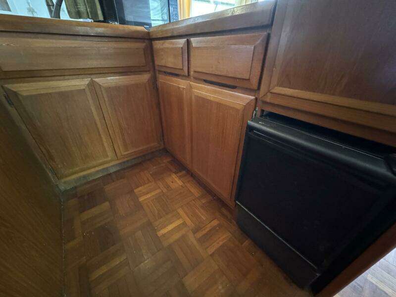 The Smithsunian 49ft DeFever Yacht For Sale