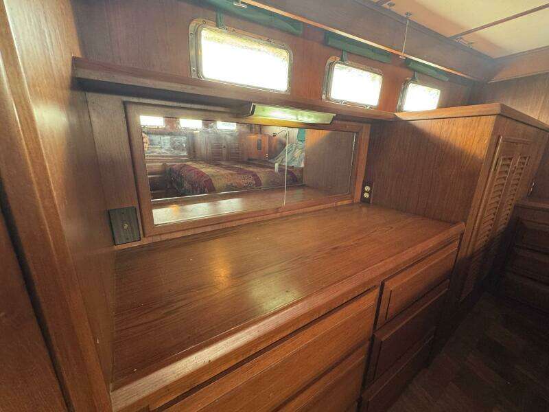 The Smithsunian 49ft DeFever Yacht For Sale