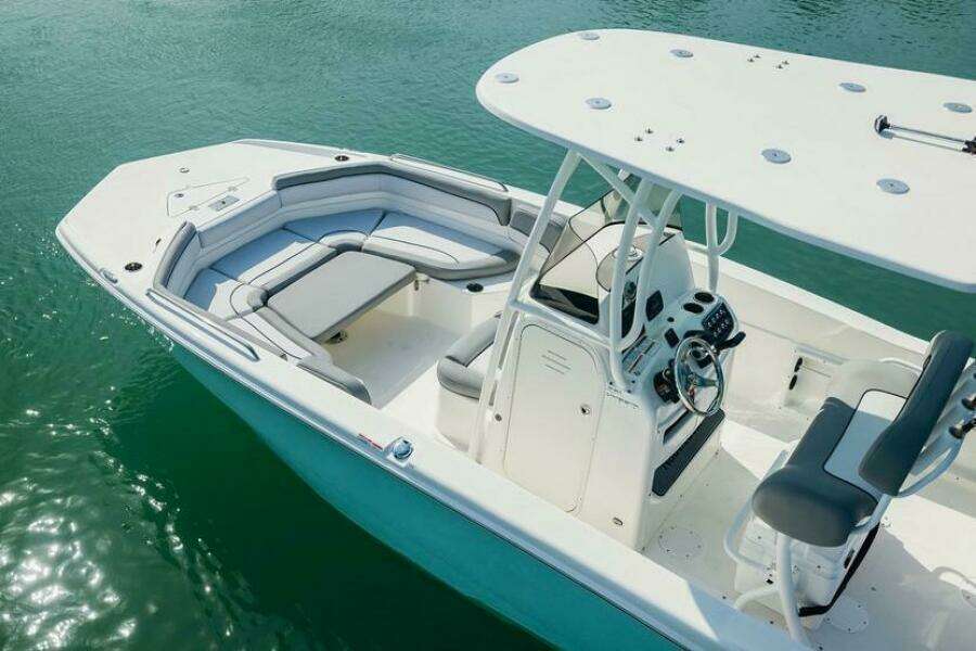 23ft NauticStar Yacht For Sale