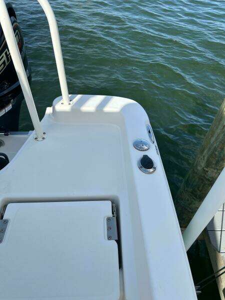 23ft NauticStar Yacht For Sale