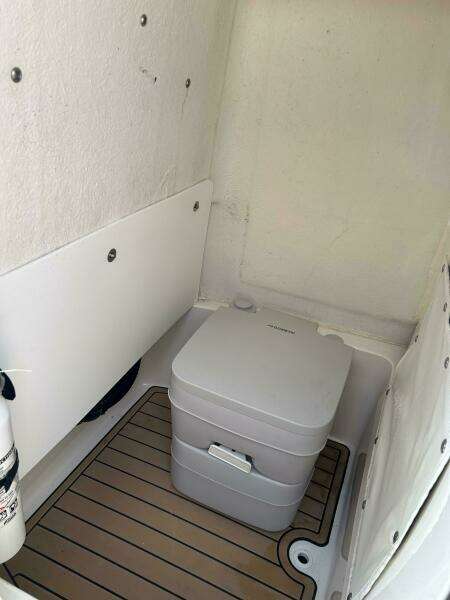 23ft NauticStar Yacht For Sale