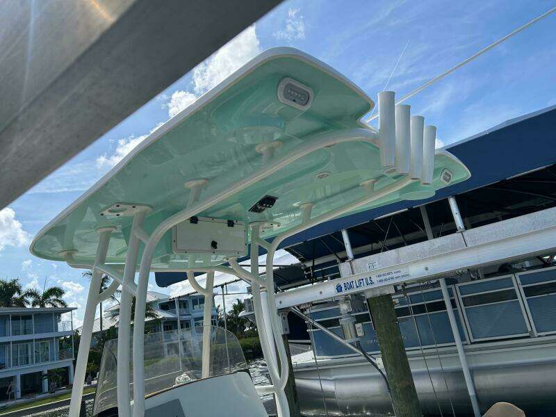 23ft NauticStar Yacht For Sale