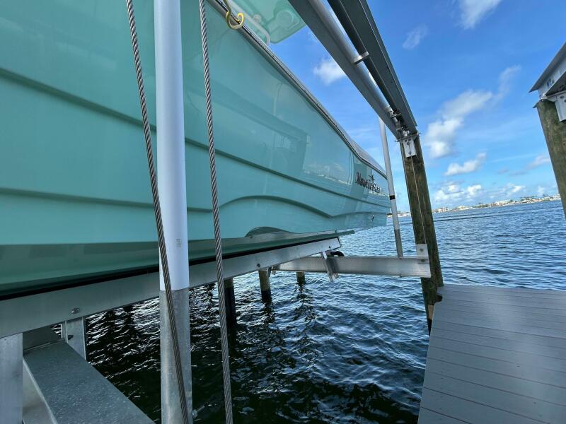 23' 2023 NauticStar 231 Hybrid