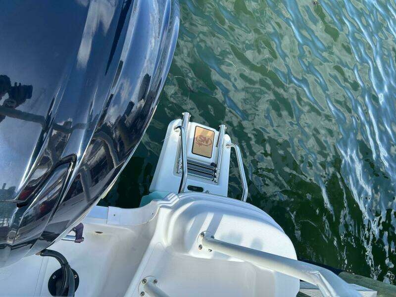 23ft NauticStar Yacht For Sale