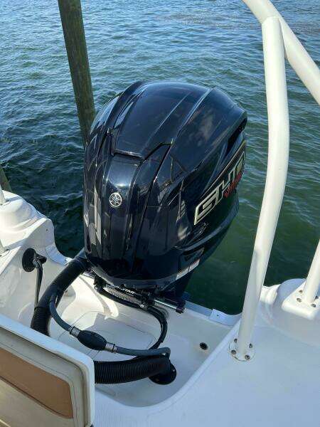 23ft NauticStar Yacht For Sale