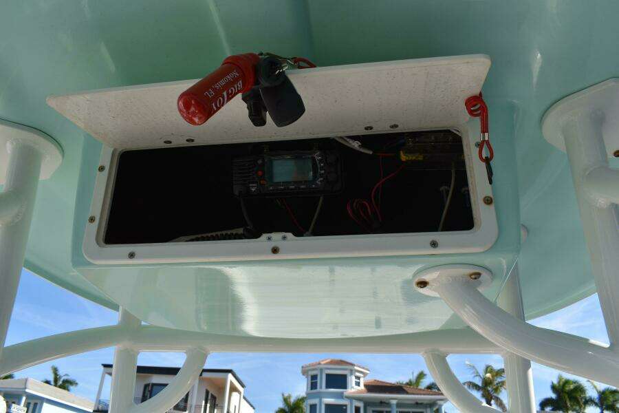 23ft NauticStar Yacht For Sale