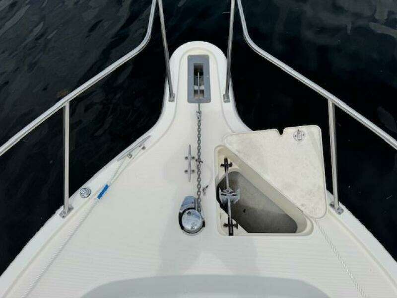 30ft Pursuit Yacht For Sale