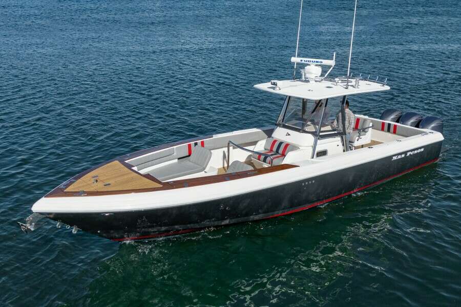 MAS PESOS 37ft Intrepid Yacht For Sale