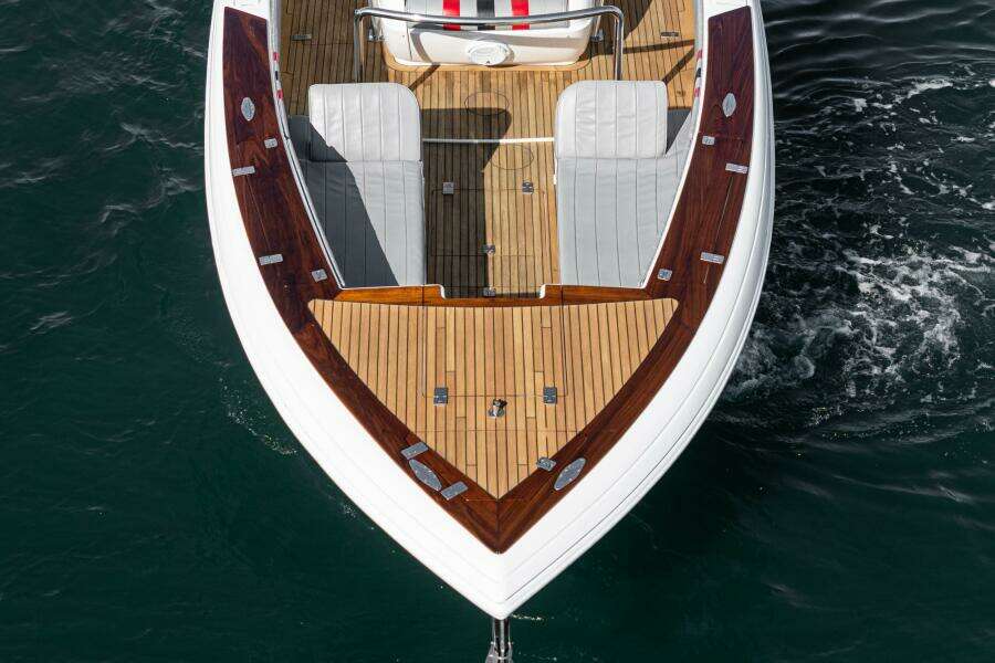 MAS PESOS 37ft Intrepid Yacht For Sale