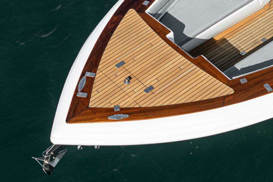 MAS PESOS 37ft Intrepid Yacht For Sale