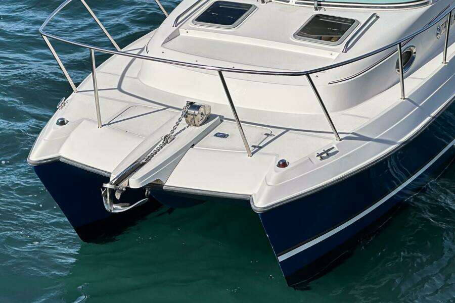 THIS CAT S FISHING 26ft Glacier Bay Yacht For Sale