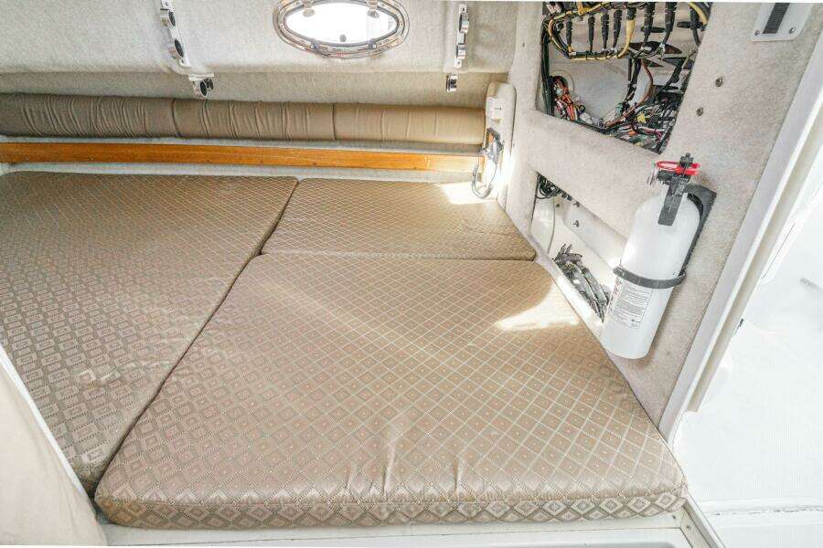 THIS CAT S FISHING 26ft Glacier Bay Yacht For Sale