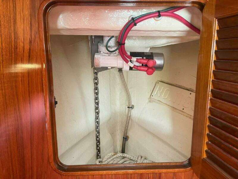 Whiskey Girl 29ft Hinckley Yacht For Sale