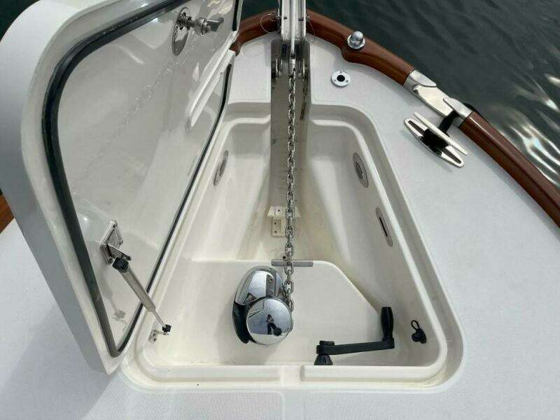 Whiskey Girl 29ft Hinckley Yacht For Sale