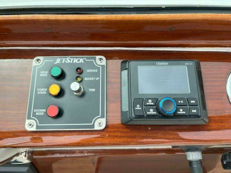 Whiskey Girl 29ft Hinckley Yacht For Sale