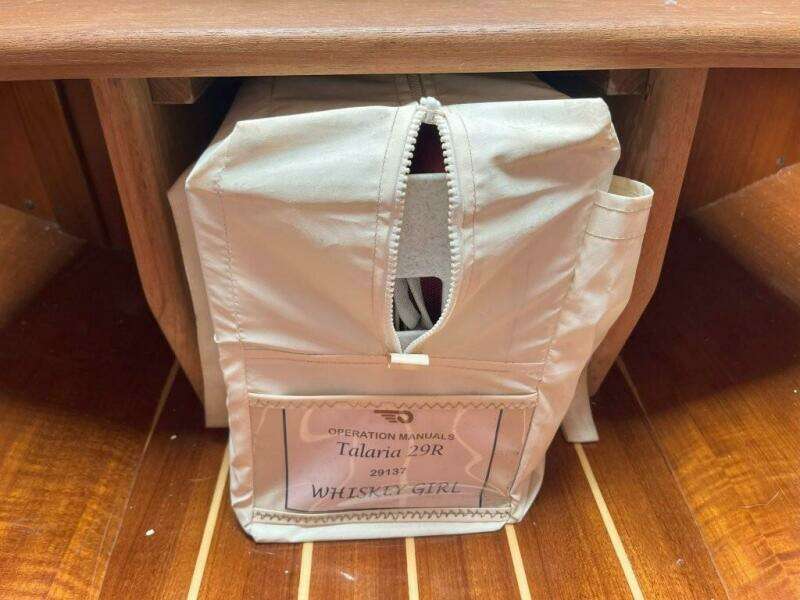 Whiskey Girl 29ft Hinckley Yacht For Sale