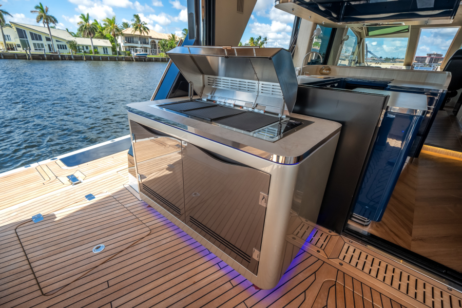 64ft Galeon Yacht For Sale