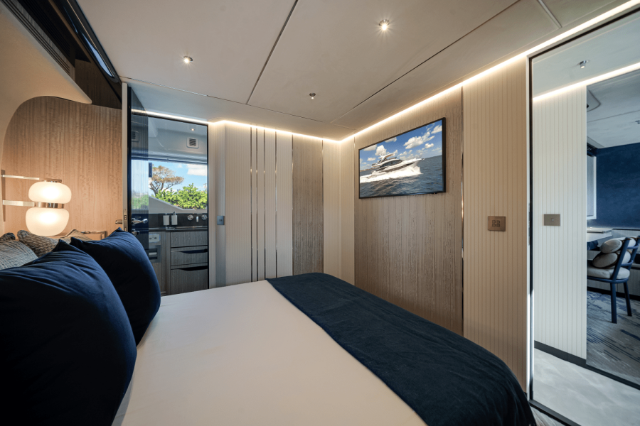 64ft Galeon Yacht For Sale