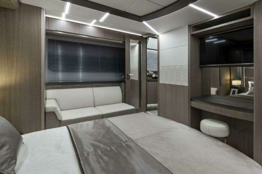 64ft Galeon Yacht For Sale