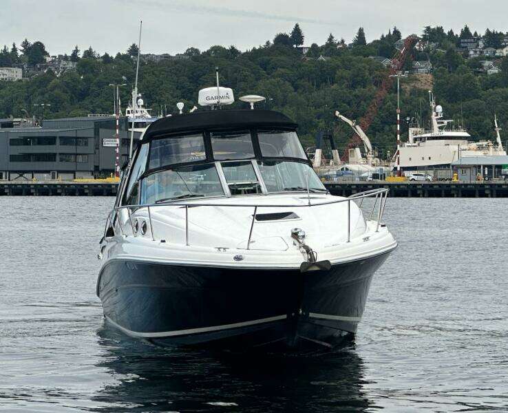 32ft Sea Ray Yacht For Sale