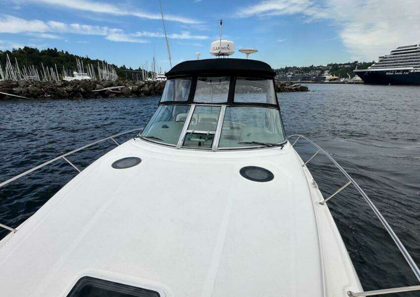 32ft Sea Ray Yacht For Sale