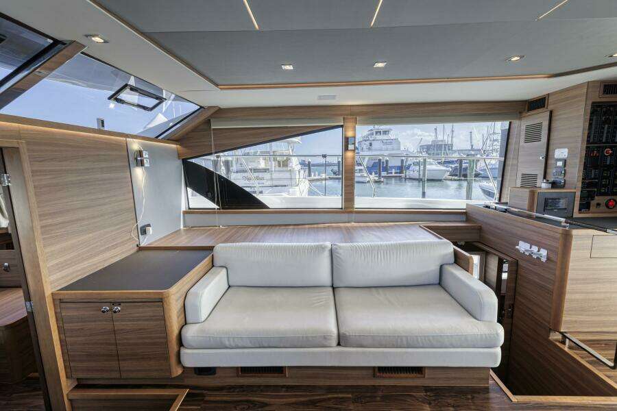 54ft Aquila Yacht For Sale