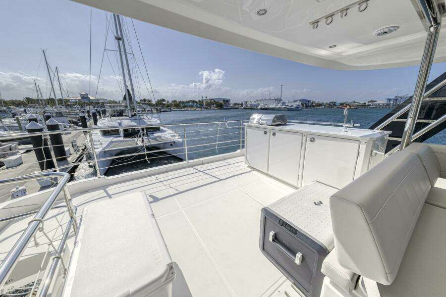 54ft Aquila Yacht For Sale