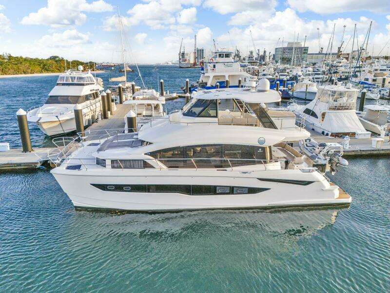 54ft Aquila Yacht For Sale
