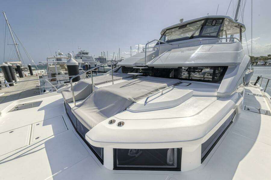 54ft Aquila Yacht For Sale